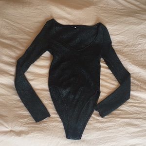 KENDALL & KYLIE LONG SLEEVED BODYSUIT